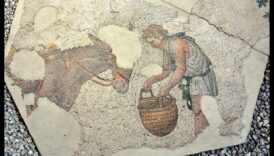 Vederi de Vestry O cautatura catre vieții de zi cu zi în Vestriile bizantine 2 Vederi de sacristie: scene ale vieții cotidiene în vestriile bizantine